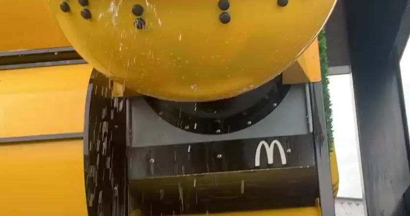 Kleen and Co Hospitality Detail Servicing - Playground Maintenance McDonalds